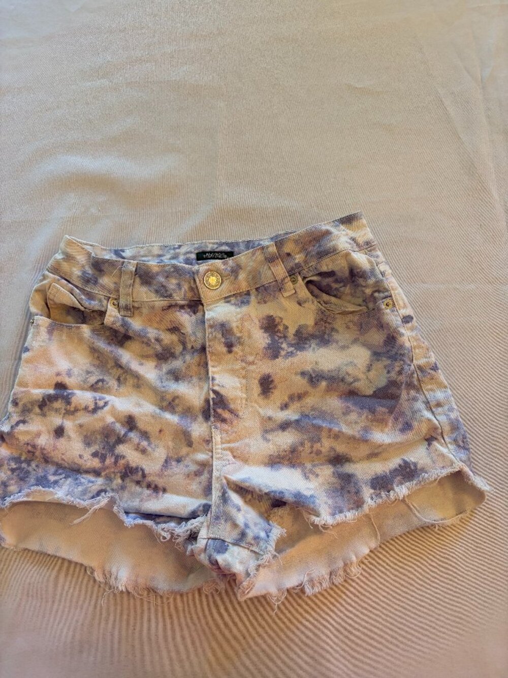 Wild Fable Shorts Size 8 Cutoff Highwaist Tie Dye